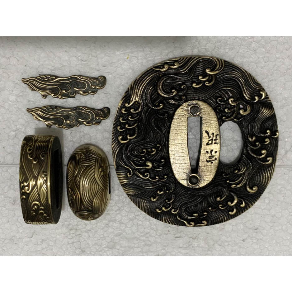 Tsuba 25