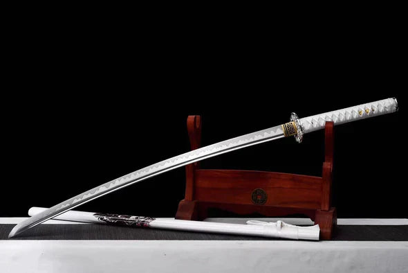 Katana-Japonais-Onna-bugeisha